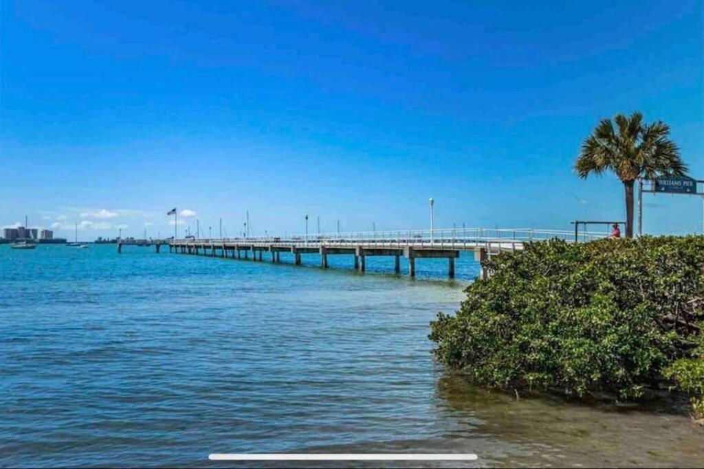 In The Center Of Gulfport, Min Away From The Beach! St. Petersburg Esterno foto